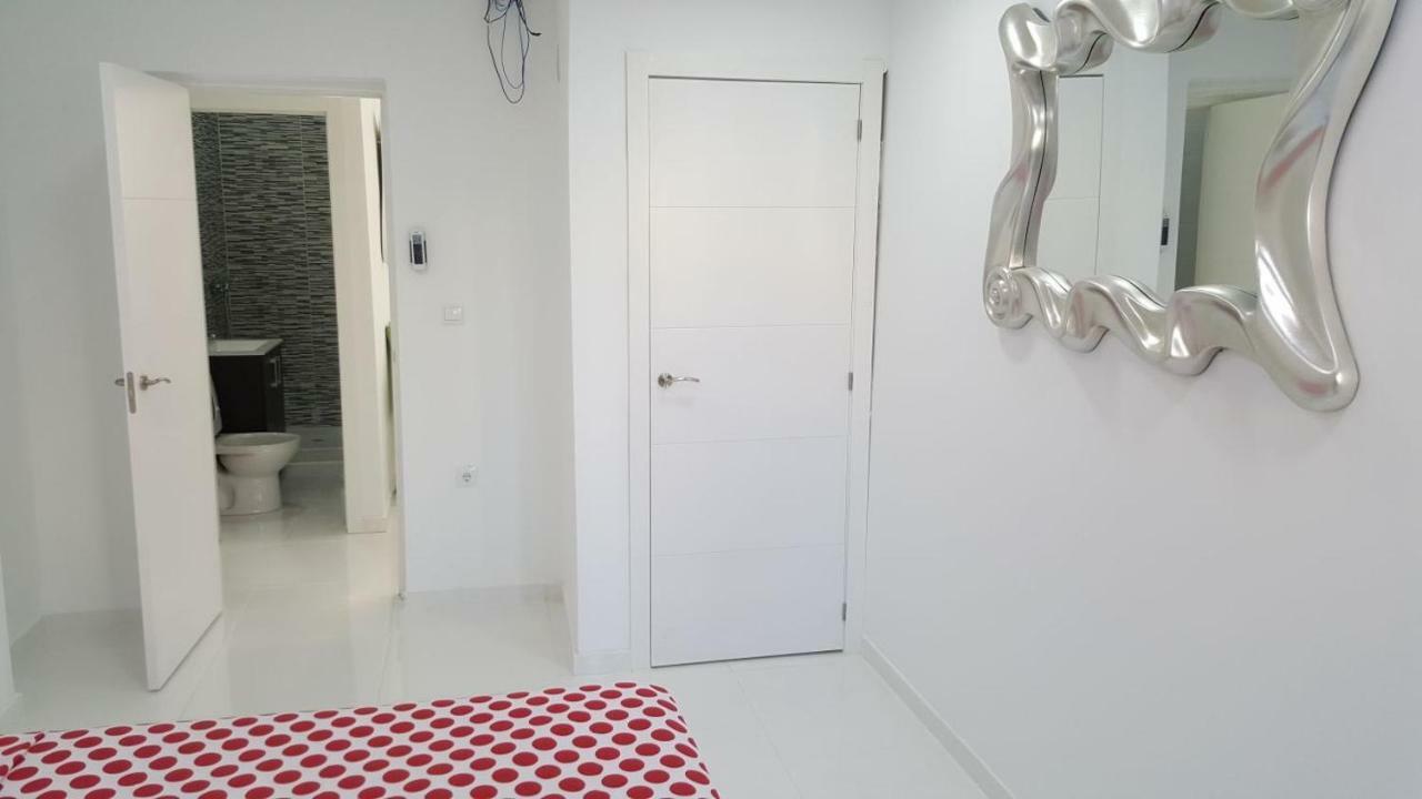 White Apartment Alicante Dış mekan fotoğraf