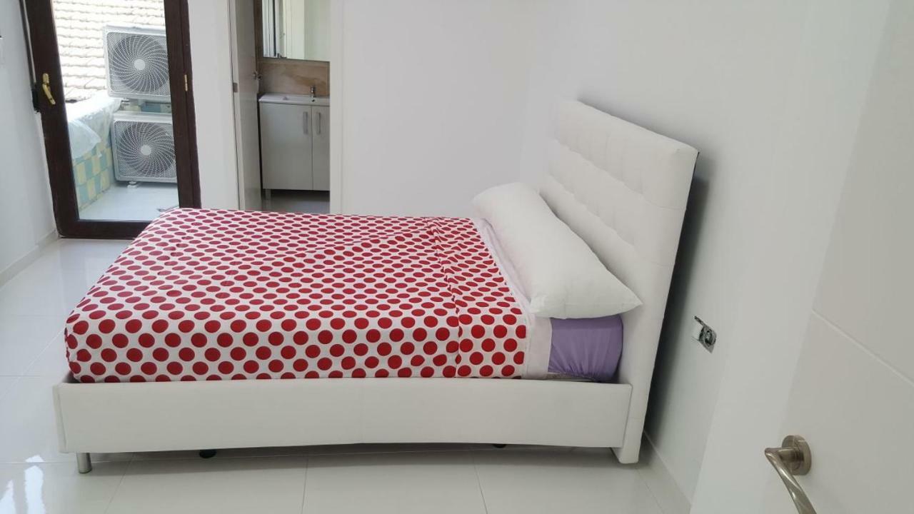 White Apartment Alicante Dış mekan fotoğraf